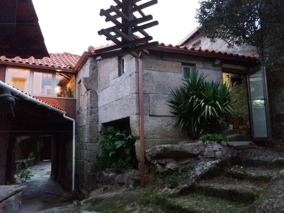 阿吉亚尔小镇Casa Padre Manuel Do Couto别墅 外观 照片