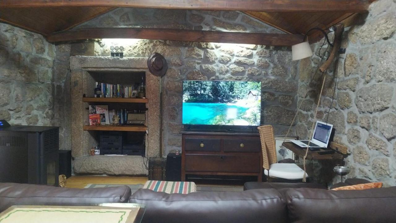 阿吉亚尔小镇Casa Padre Manuel Do Couto别墅 外观 照片